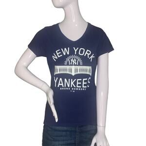 Fanatics NFL New York Yankees Graphic Tee Short Sleeves Blue Size Small
